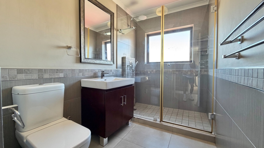 2 Bedroom Property for Sale in Greenways Golf Estate Western Cape